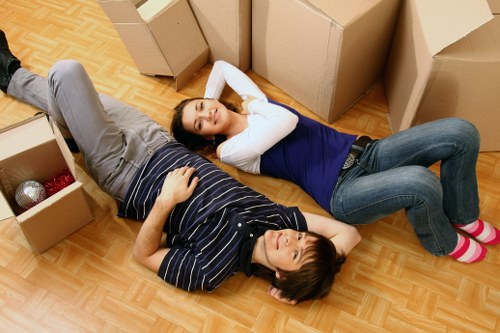 Flexible van-based removals and loading support